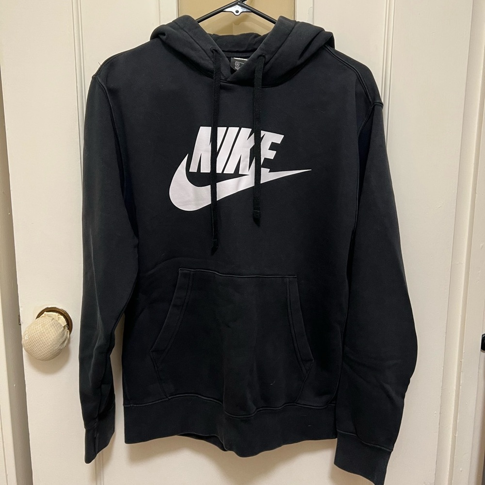 Men’s Nike hoodie